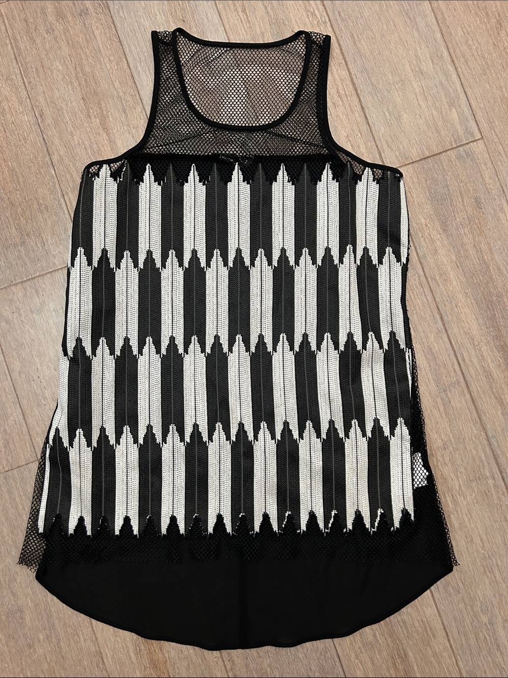 Sachin + Babi Black and White Geometric Mesh Tank knit mesh Colorblock top 2